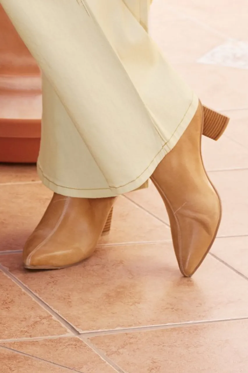 Outlet Antelope Hope Bootie Shoes