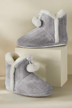 Clearance Ashlyn Cabled Bootie Slippers Shoes