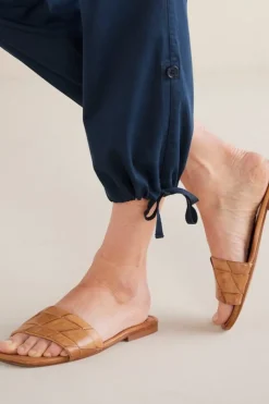 Discount Barbados Convertible Crop Pants Pants