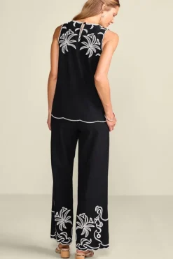 Discount Bernita Top Tops