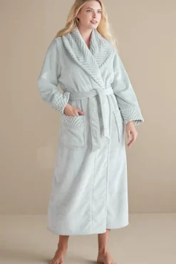 Online Royal Plush Robe Sleepwear & Lounge