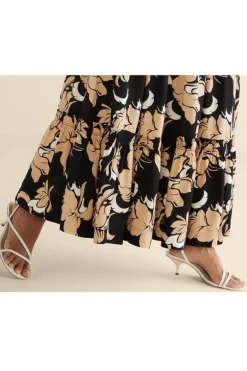 Clearance Schutz Helene Kitten Heel Sandal Shoes