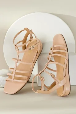 Seychelles Luxurious Strappy Sandal Shoes