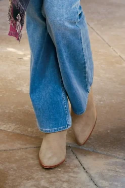 New Seychelles Sedona Seamed Bootie Shoes