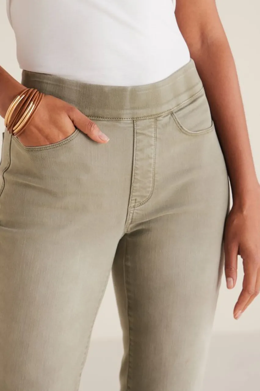 New The Ultimate Denim Pull-On Crop Jeans